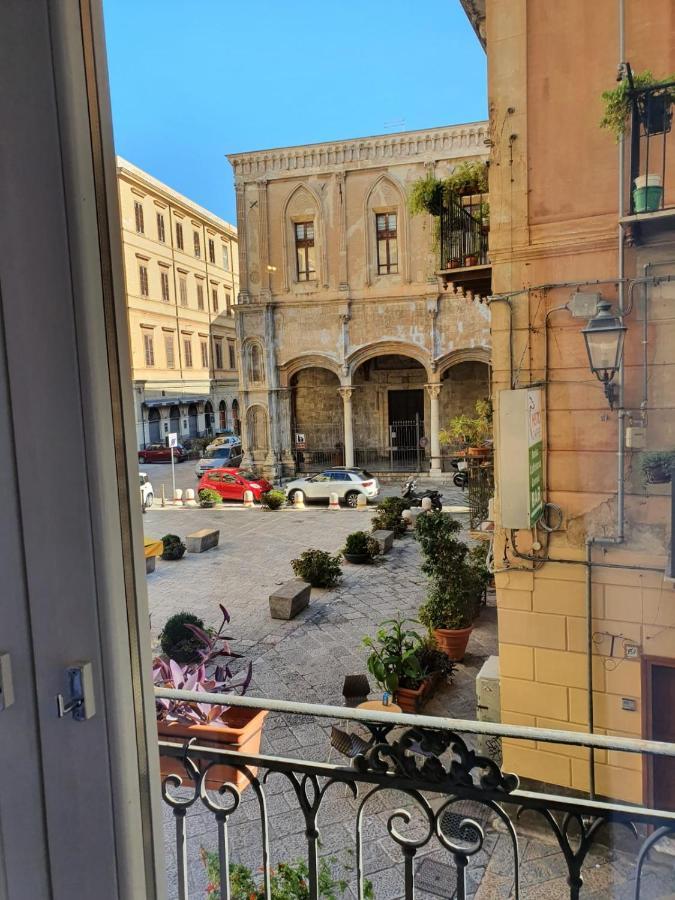 " Gattopardo Suite " Experience Apartment Palermo Luaran gambar