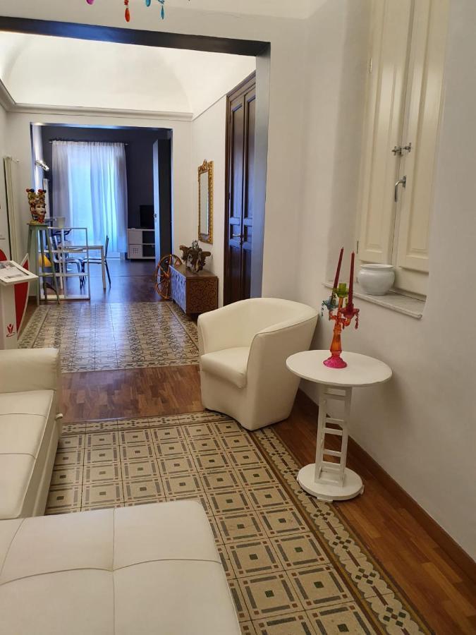 " Gattopardo Suite " Experience Apartment Palermo Luaran gambar
